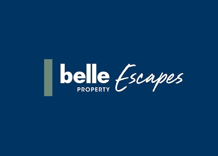 Belle Escapes - Beachfront Balcony Glenelg